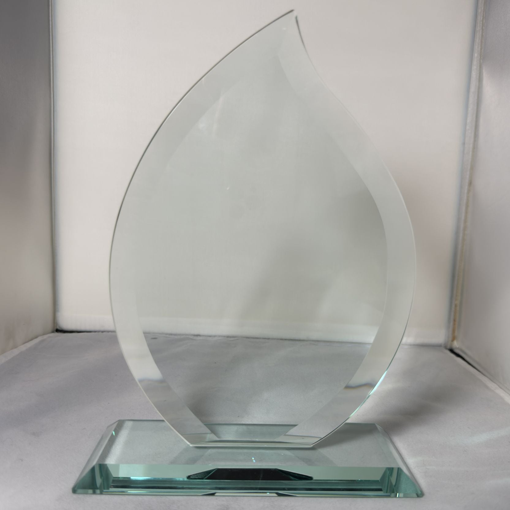 Crystal Jade Glass Teardrop