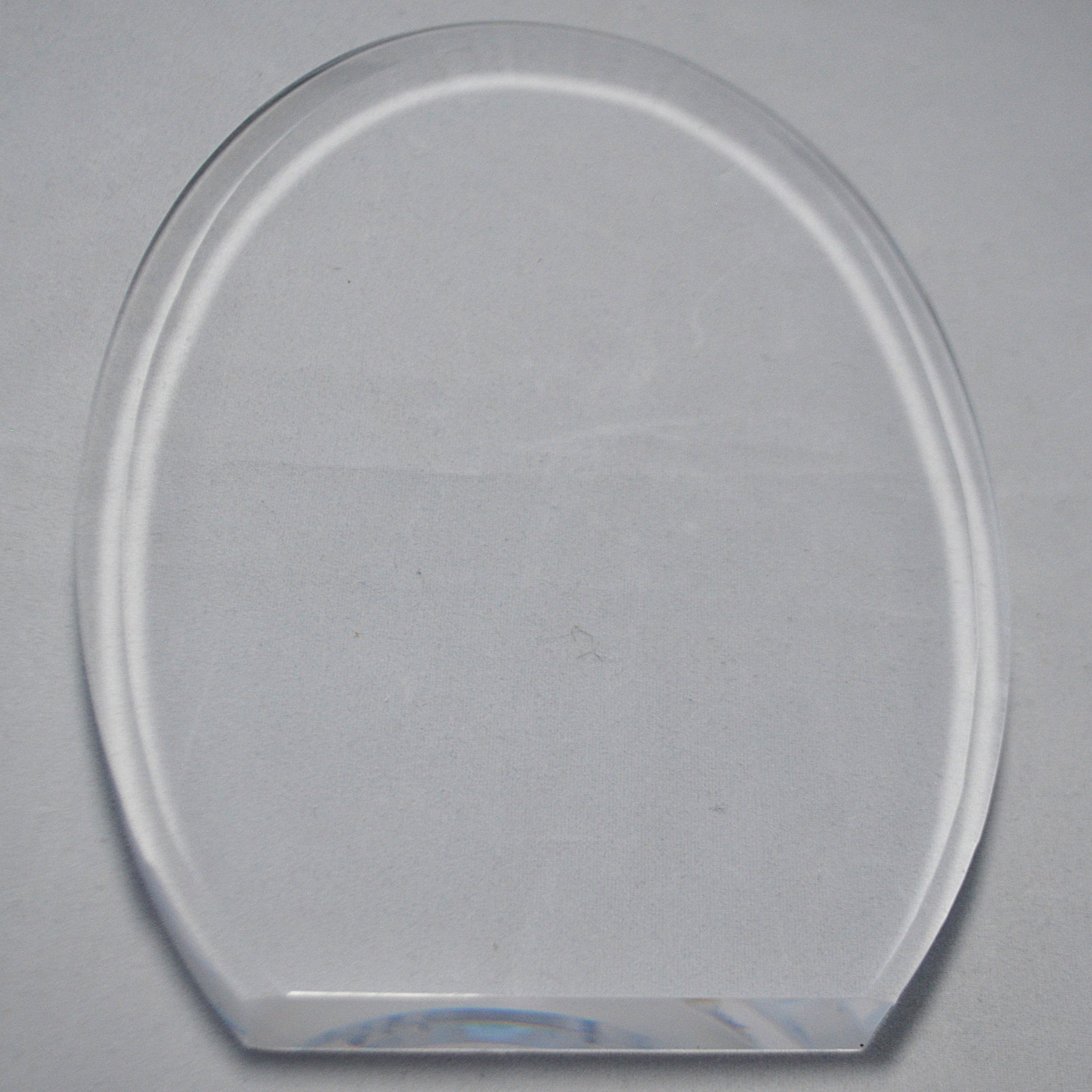 Acrylic Oval 180mm - Recognition 6000 Oval Medium Trophy
